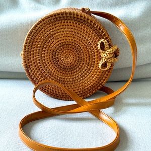 Round Woven Tan Shoulder Bag